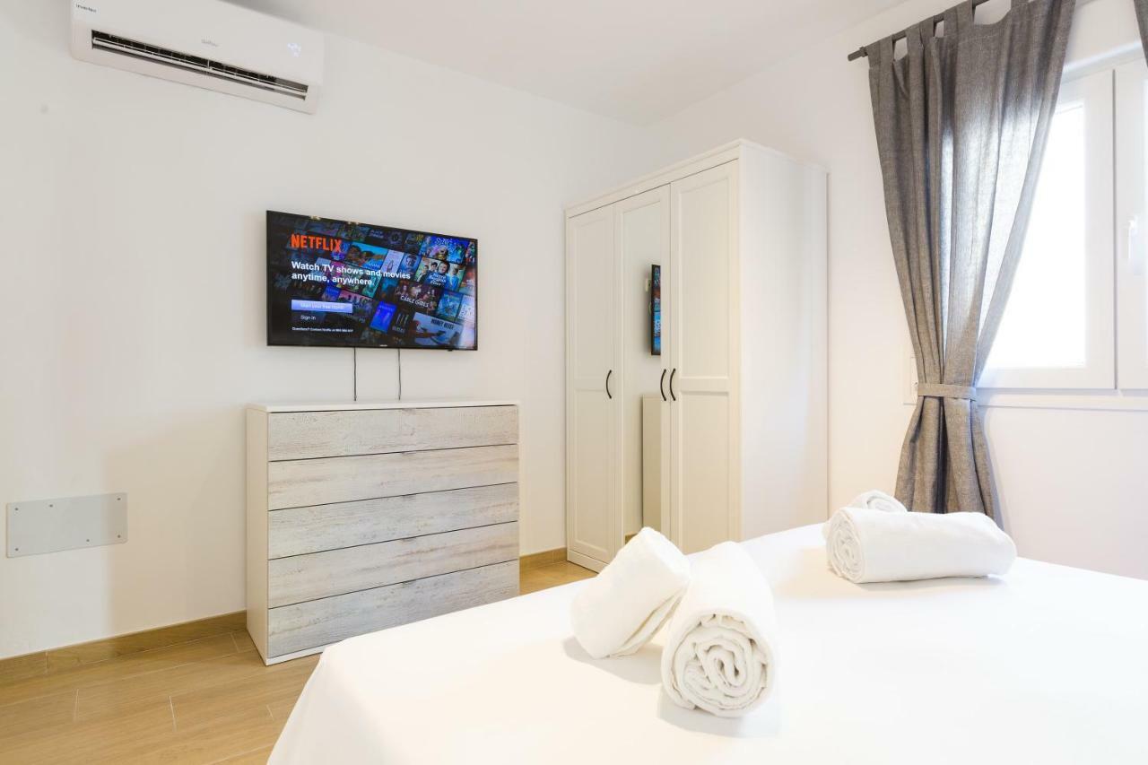 Picasso Daisy Apartment Fuengirola Exterior foto