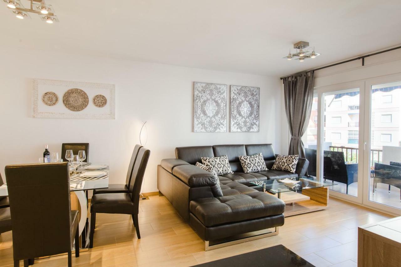 Picasso Daisy Apartment Fuengirola Exterior foto